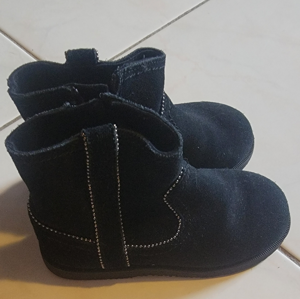 Zara kids short boots,black,size 26
